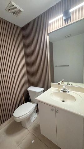 11405 NW 62nd Terrace 236, Doral, FL 33178
