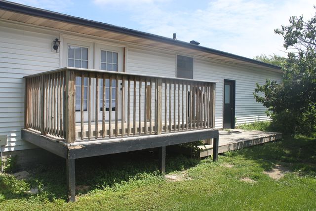 816 Oaklawn Avenue, East Moline, IL 61244
