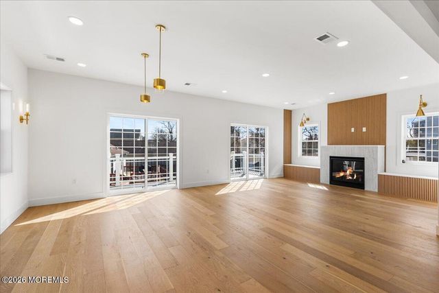 5 Shore Pine Drive, Brick, NJ 08723