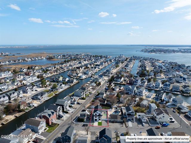 5 Shore Pine Drive, Brick, NJ 08723