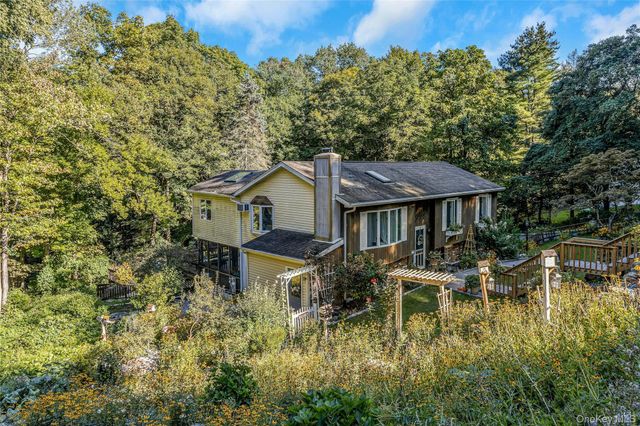 36 Haviland Road, Carmel, NY 10512