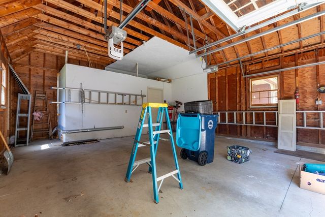 322 Spring St, Shrewsbury, MA 01545