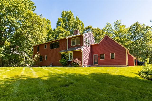 322 Spring St, Shrewsbury, MA 01545