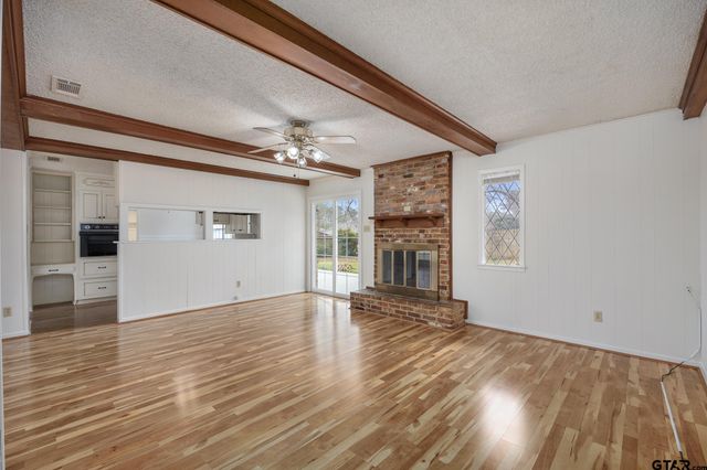 2827 Fairfax Dr, Tyler, TX 75701