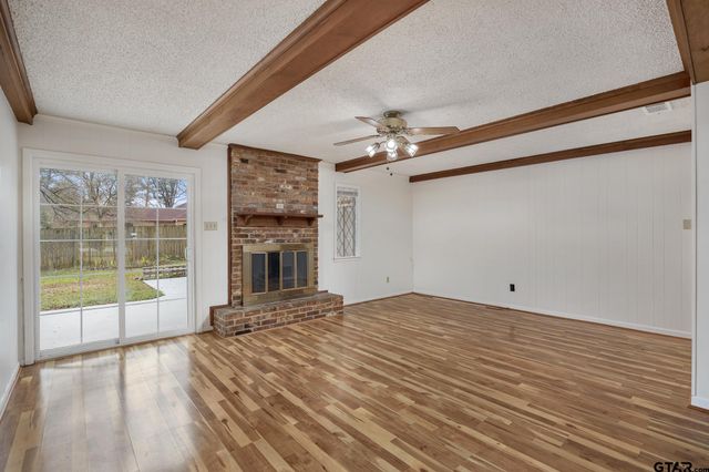 2827 Fairfax Dr, Tyler, TX 75701