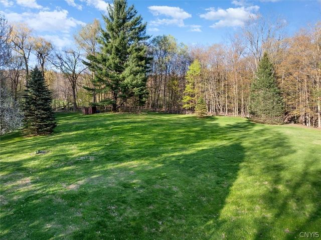 28 Fineview Drive, Deerfield, NY 13502