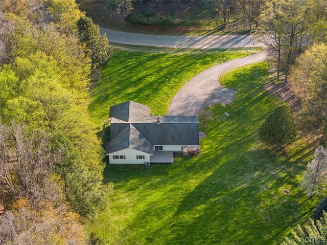 28 Fineview Drive, Deerfield, NY 13502