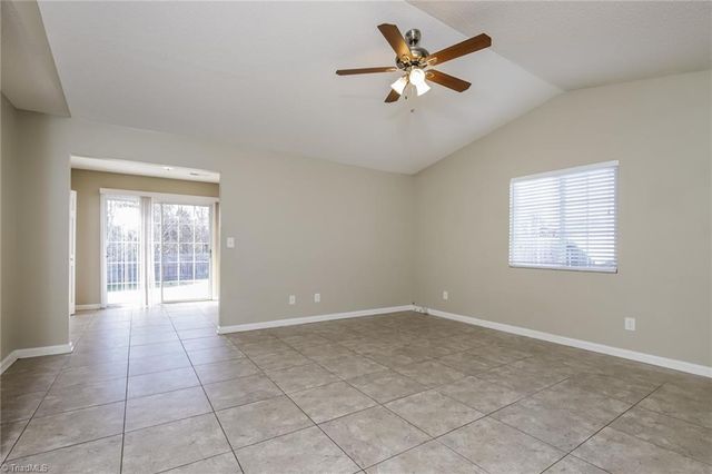 4156 Kennison Village Drive, Winston-salem, NC 27127