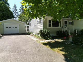 69 Arlington Court, Burlington, VT 05408