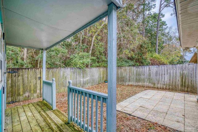 2517 Gulf Breeze Ave, Pensacola, FL 32507