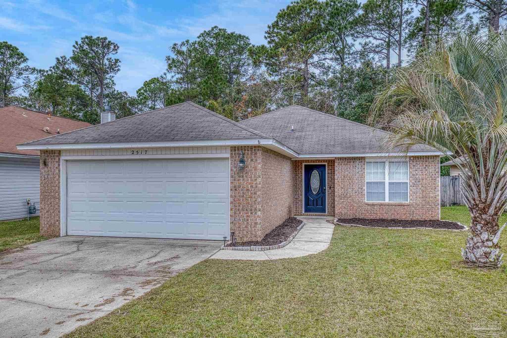 2517 Gulf Breeze Ave, Pensacola, FL 32507