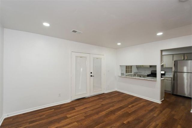 1286 Green Tee Drive SW, Marietta, GA 30008