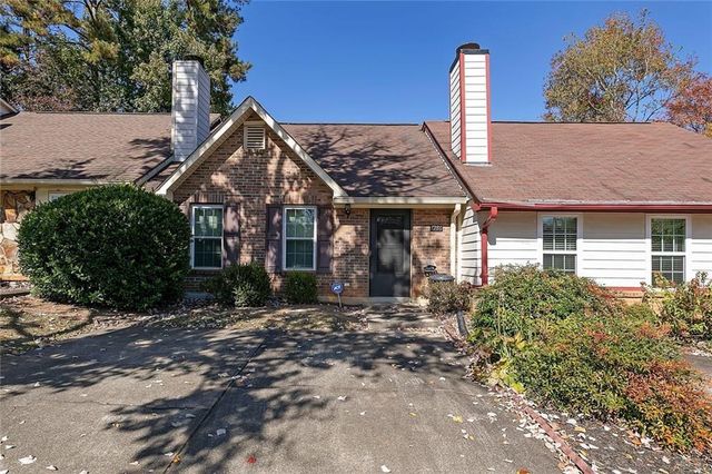 1286 Green Tee Drive SW, Marietta, GA 30008