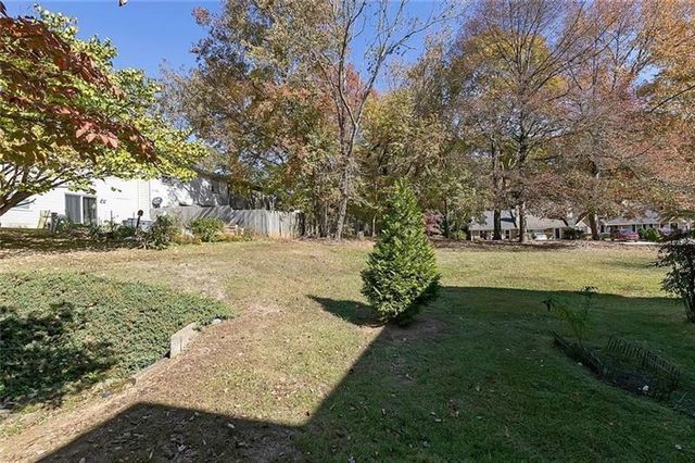 1286 Green Tee Drive SW, Marietta, GA 30008