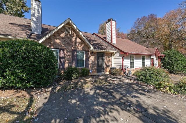 1286 Green Tee Drive SW, Marietta, GA 30008
