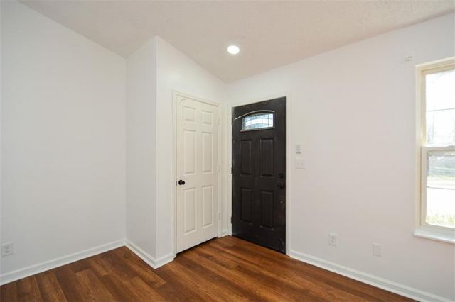 1286 Green Tee Drive SW, Marietta, GA 30008