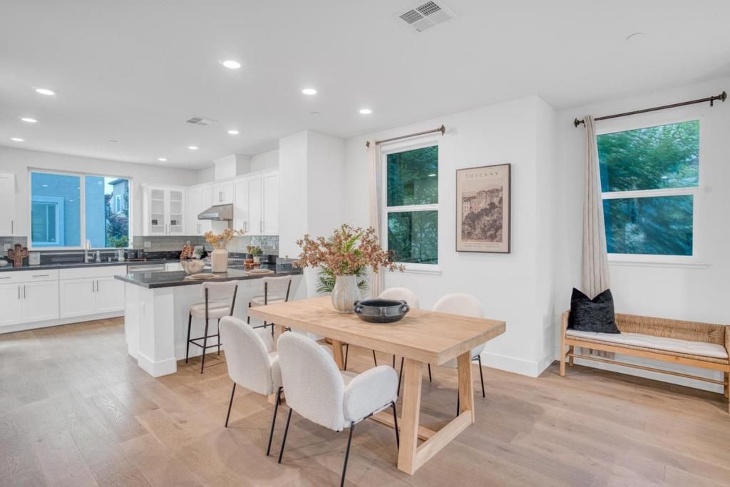 1027 Giacomo Lane 7, San Jose, CA 95131