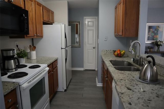 1103 Garden Court, Atlanta, GA 30328