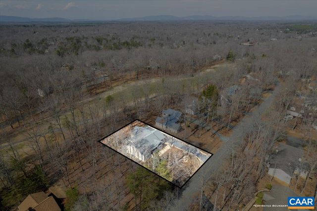 12 BARRETT ST, Lake Monticello, VA 22963