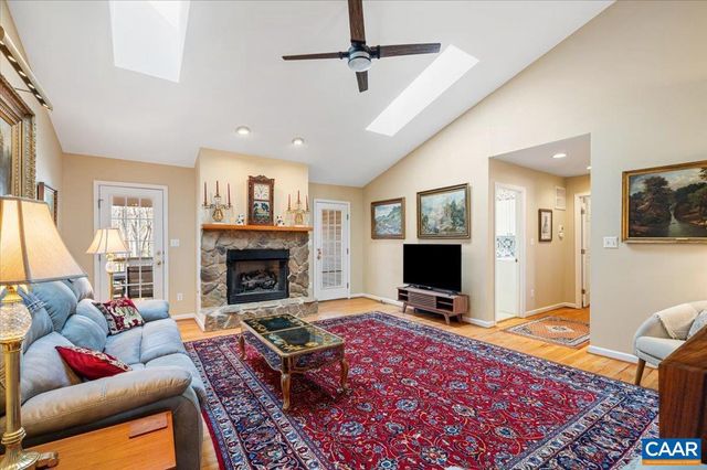 12 BARRETT ST, Lake Monticello, VA 22963