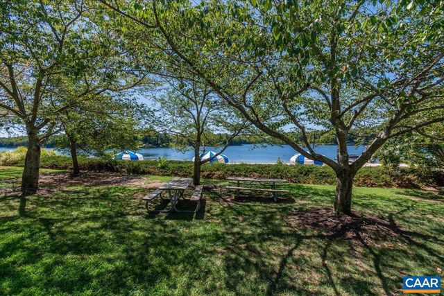 12 BARRETT ST, Lake Monticello, VA 22963