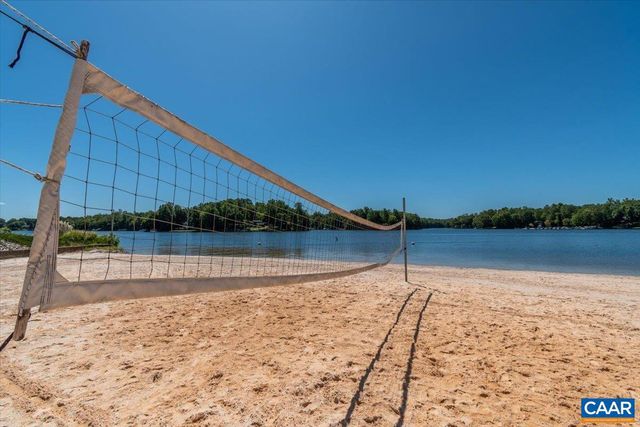 12 BARRETT ST, Lake Monticello, VA 22963