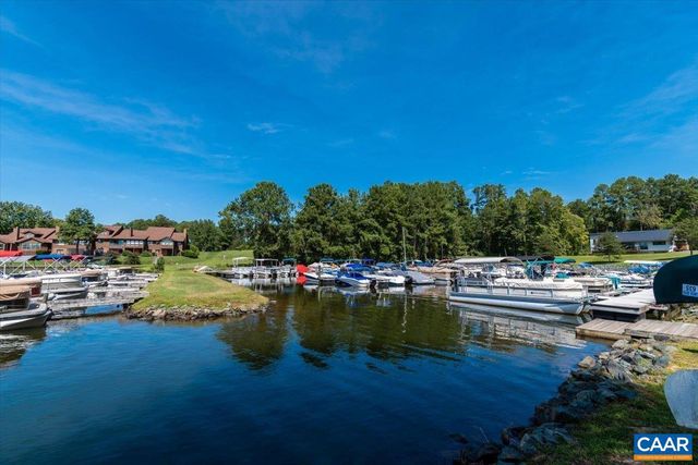 12 BARRETT ST, Lake Monticello, VA 22963