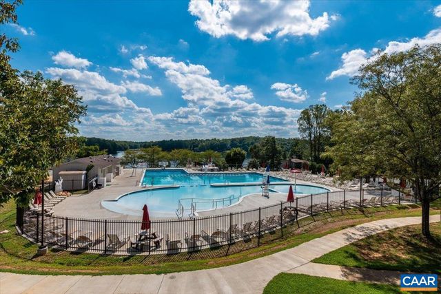 12 BARRETT ST, Lake Monticello, VA 22963