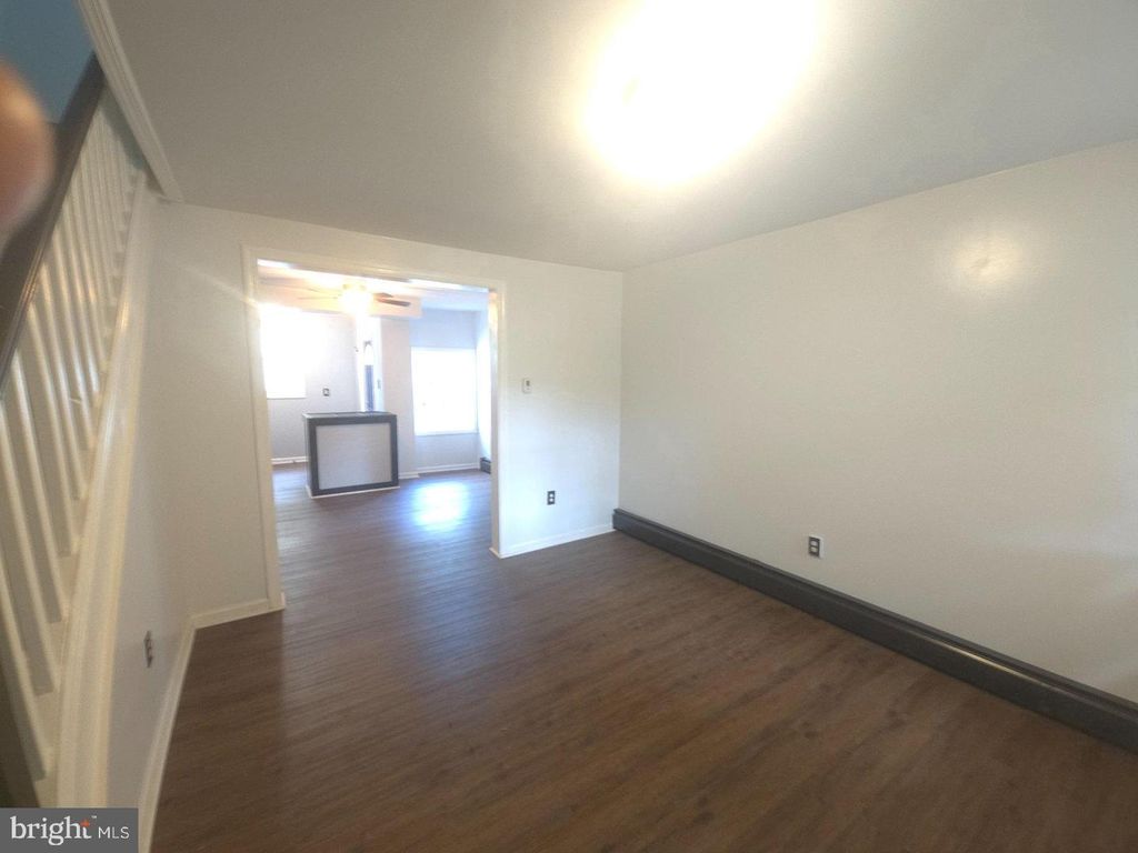 428 CROYDEN RD, UPPER DARBY, PA 19082 — photo 5