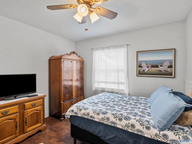 233 West Limestone Road, Hazel Green, AL 35750