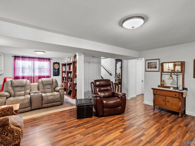 233 West Limestone Road, Hazel Green, AL 35750