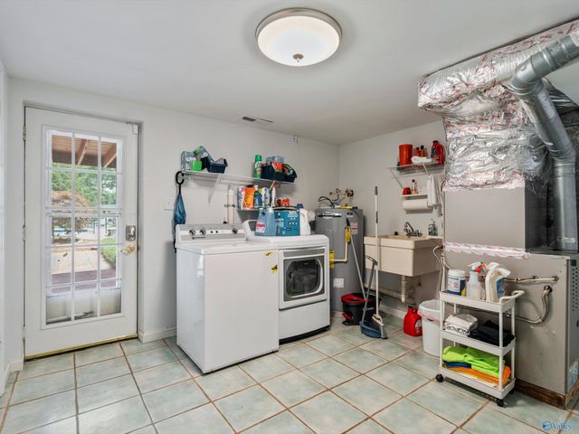 233 West Limestone Road, Hazel Green, AL 35750