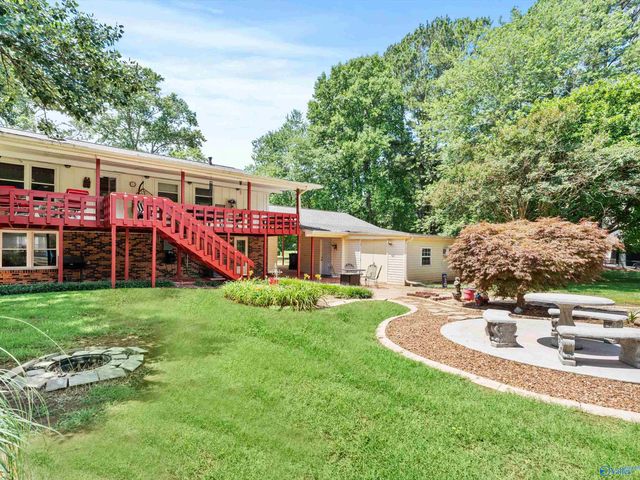 233 West Limestone Road, Hazel Green, AL 35750