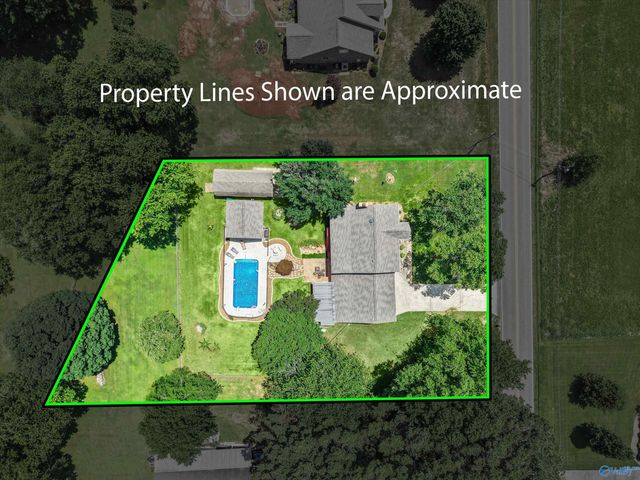 233 West Limestone Road, Hazel Green, AL 35750