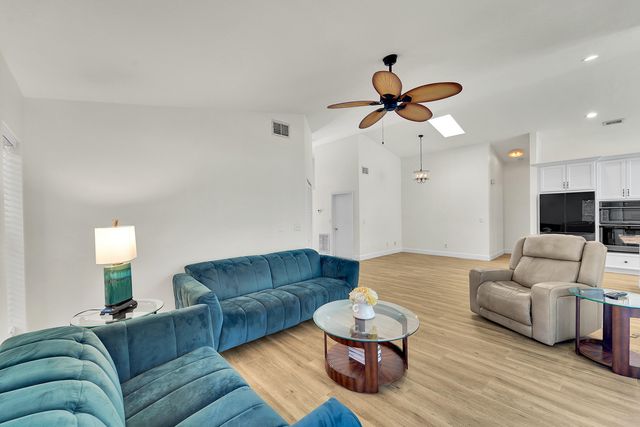 5303 NW 53rd Street, Coconut Creek, FL 33073