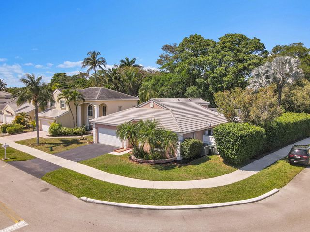 5303 NW 53rd Street, Coconut Creek, FL 33073