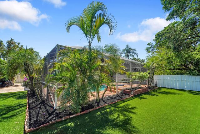 5303 NW 53rd Street, Coconut Creek, FL 33073