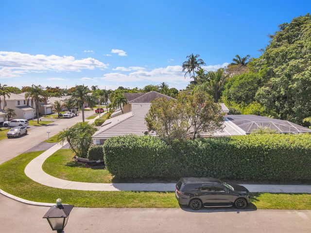 5303 NW 53rd Street, Coconut Creek, FL 33073