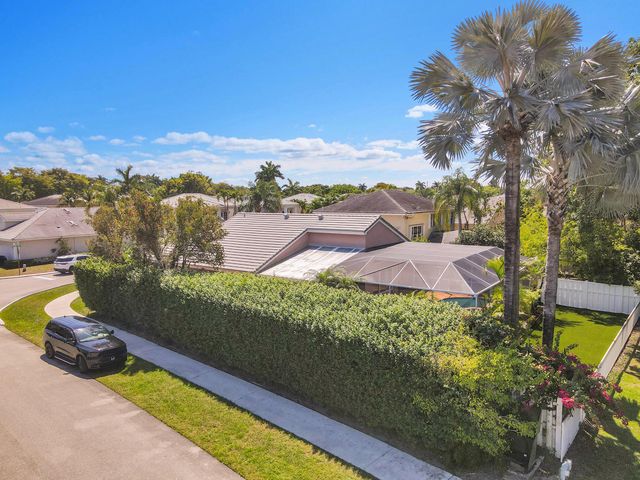 5303 NW 53rd Street, Coconut Creek, FL 33073