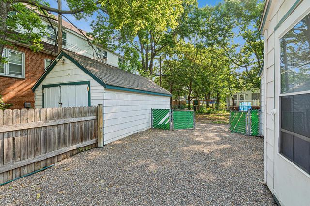 5448 Dupont Avenue N, Brooklyn Center, MN 55430