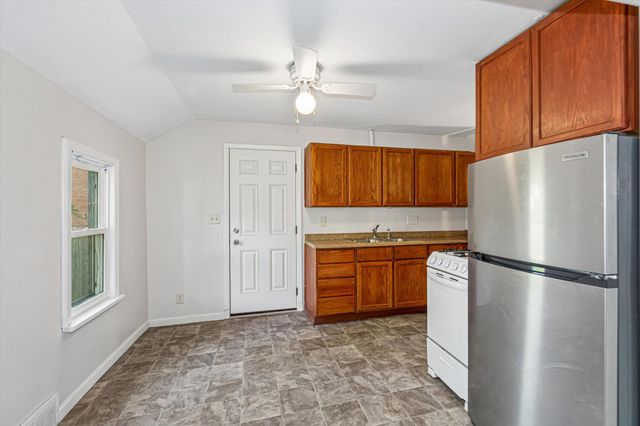 5448 Dupont Avenue N, Brooklyn Center, MN 55430