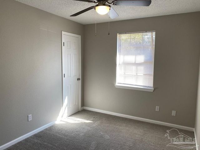 8225 Impala Ct, Pensacola, FL 32506