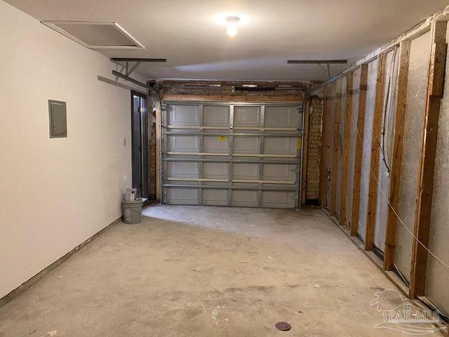 8225 Impala Ct, Pensacola, FL 32506