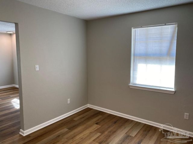 8225 Impala Ct, Pensacola, FL 32506