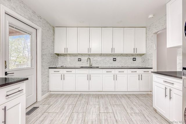 129 E Willow Tree Road, Spring Valley, NY 10977