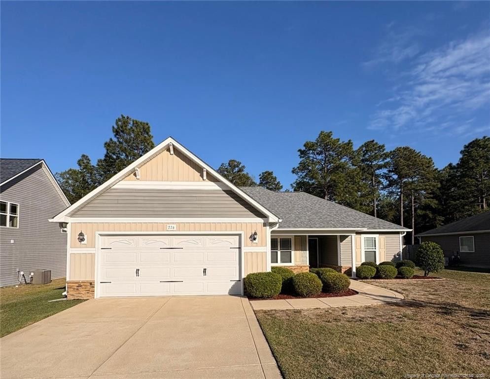 276 English Oak Drive, Bunnlevel, NC 28323