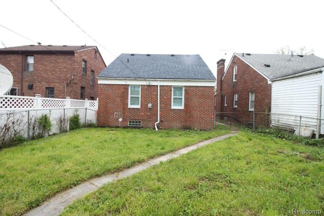 16873 Mansfield Street, Detroit, MI 48235