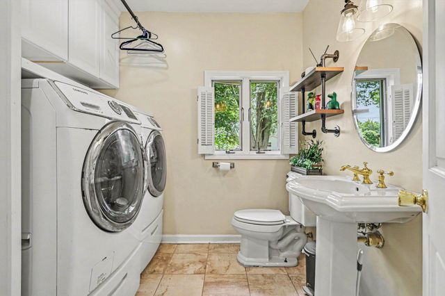 4182 Bristol Oaks Street, Johnstown Twp, MI 49050