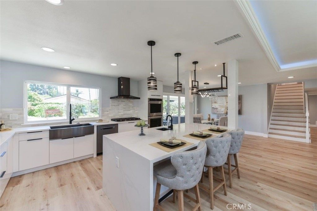 Image 12 of property listing at 28623 Quailhill, Rancho Palos Verdes, CA 90275