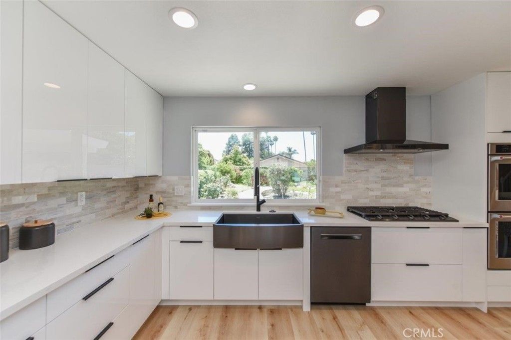 Image 17 of property listing at 28623 Quailhill, Rancho Palos Verdes, CA 90275